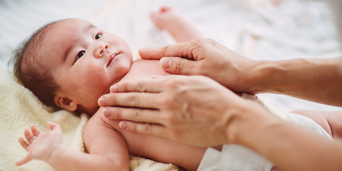 Infant Massage Benefits And Techniques Penn Medicine Lancaster General Health
